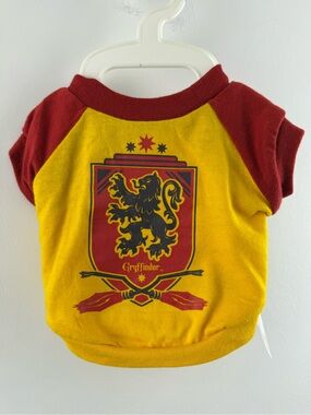 NWT Harry Potter Gryffindor Pet T-Shirt Small | Wizarding World Dog Tee